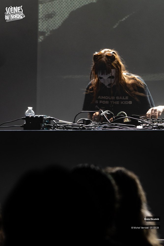 5/9 photos du spectacle Brutal Beatnik au Louvre-Lens