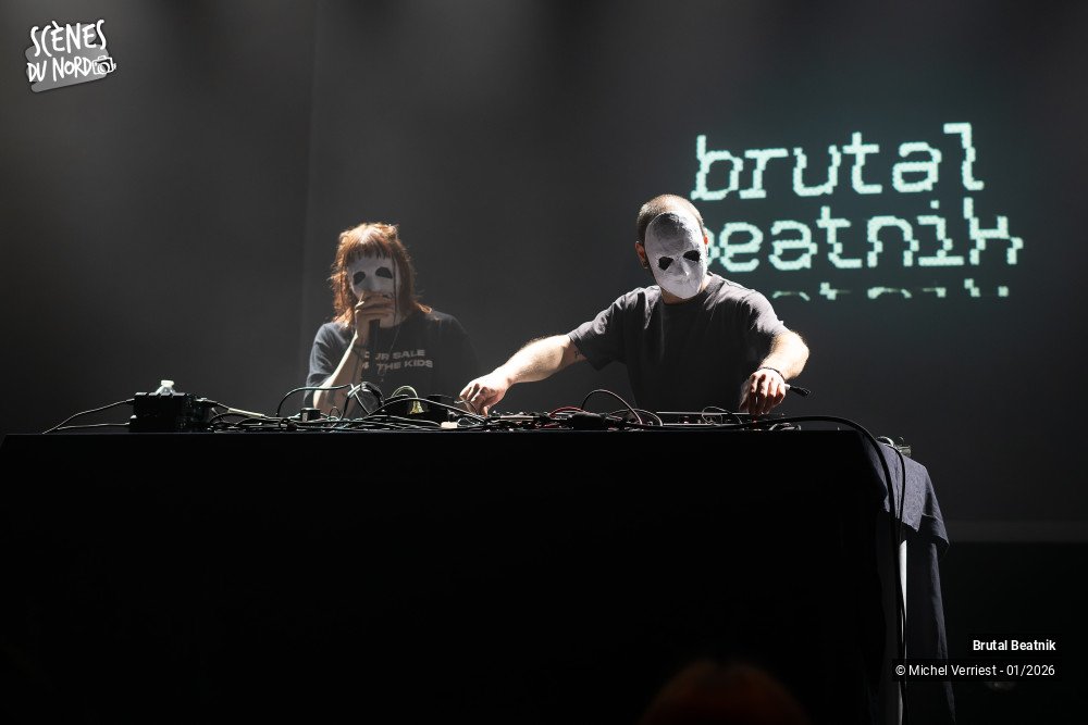 7/9 photos du spectacle Brutal Beatnik au Louvre-Lens