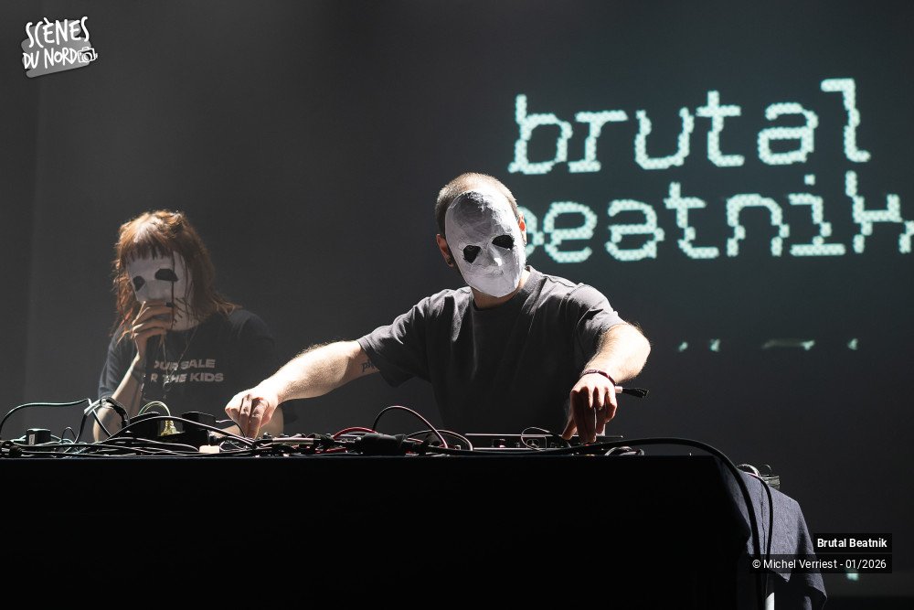 8/9 photos du spectacle Brutal Beatnik au Louvre-Lens