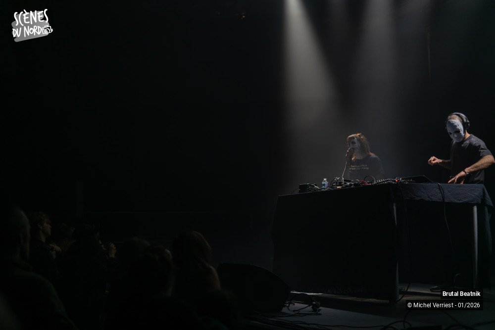 9/9 photos du spectacle Brutal Beatnik au Louvre-Lens