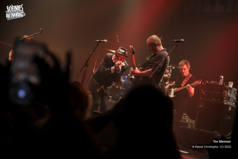 20/20 photos du spectacle the silencers