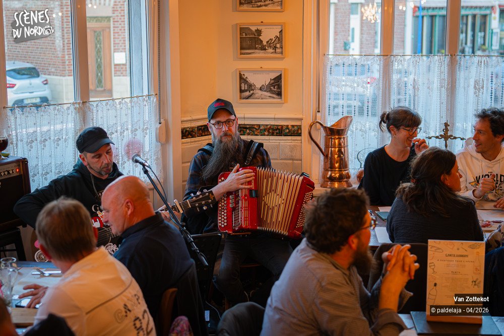 2/8 photos du spectacle Van Zottekot