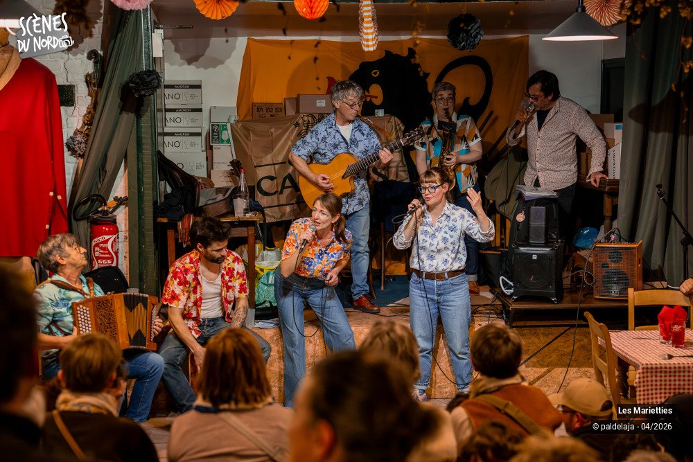 1/12 photos du spectacle Les Marietties