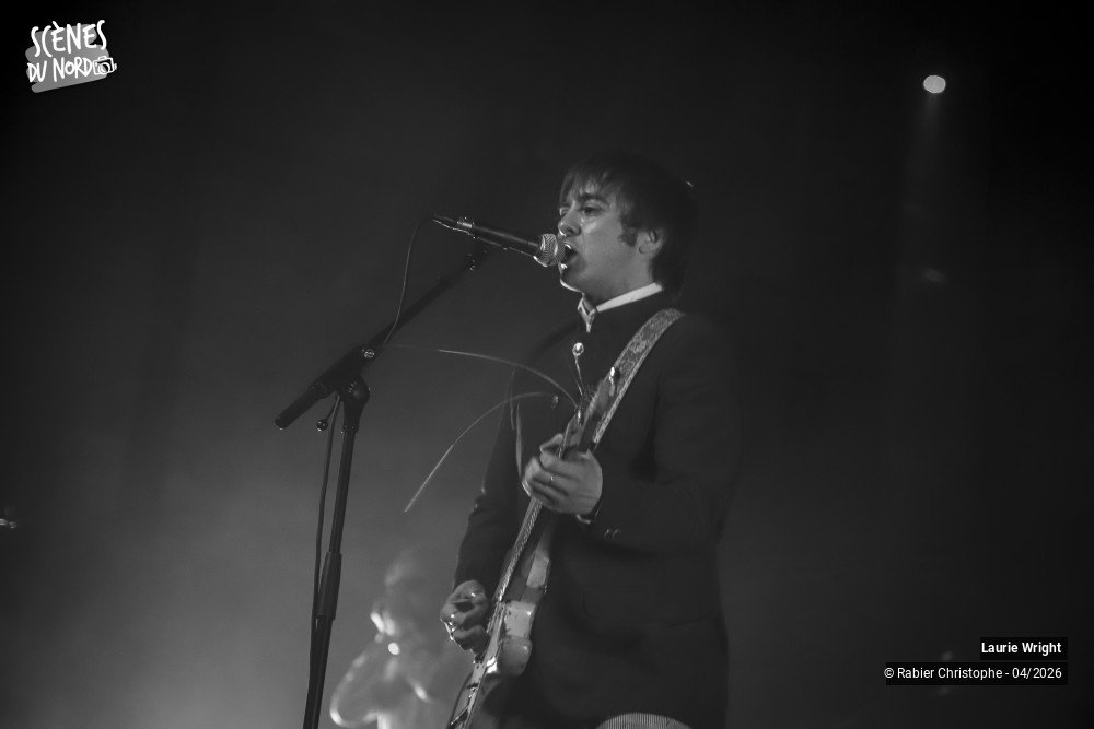 8/20 photos du spectacle Laurie Wright