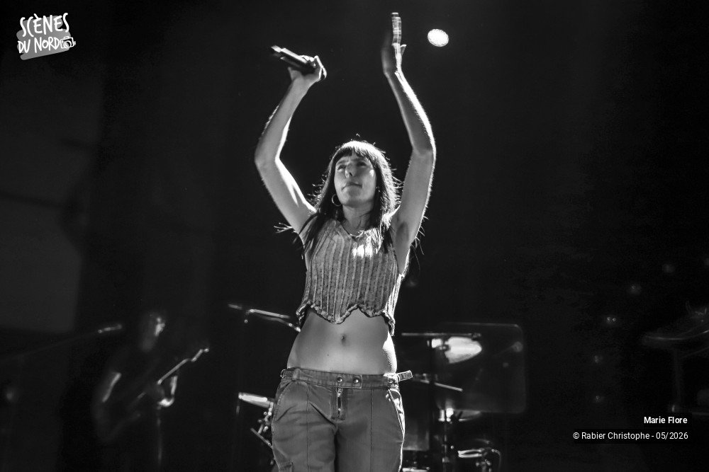 15/19 photos du spectacle Marie Flore