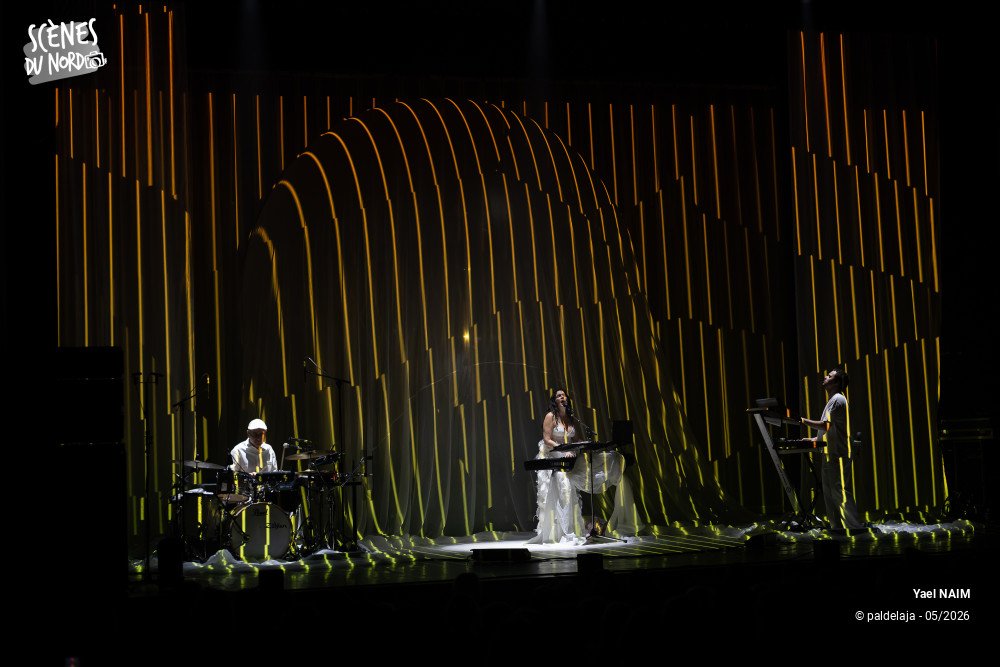 12/12 photos du spectacle Yaël Naïm