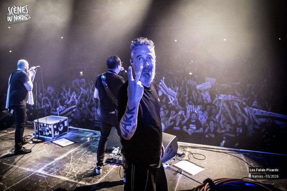 19/20 photos du spectacle Les Fatals Picards