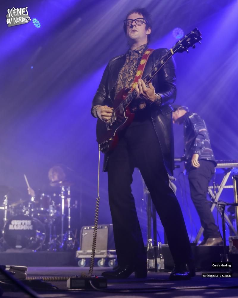 8/12 photos du spectacle Curtis Harding