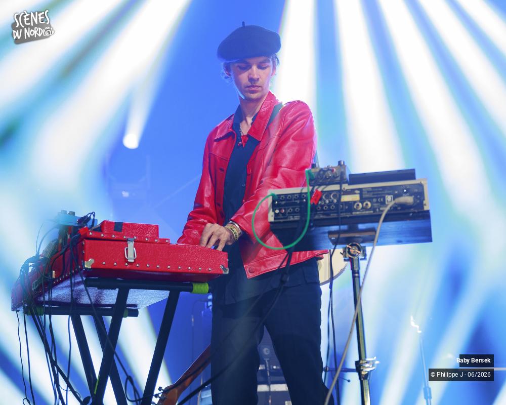 16/16 photos du spectacle Baby Berserk