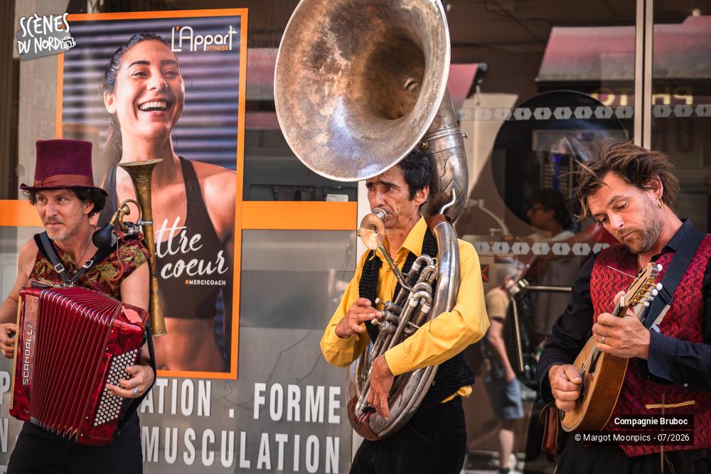 5/10 photos du spectacle Ambiance Chalon dans la Rue partie 1