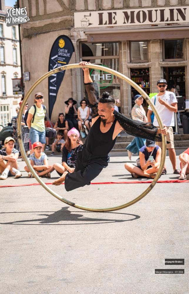 10/10 photos du spectacle Ambiance Chalon dans la Rue partie 1