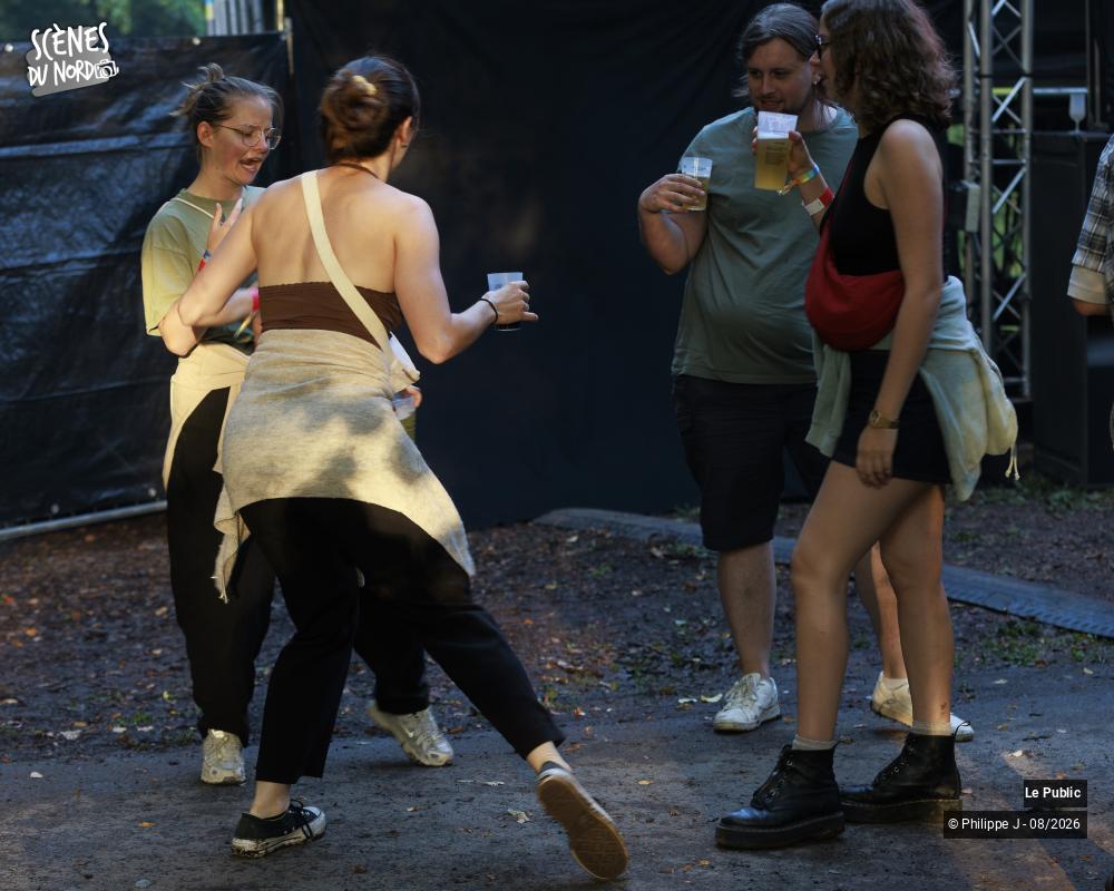 19/24 photos du spectacle Bivouac Festival 2026 Ambiance Jour 1
