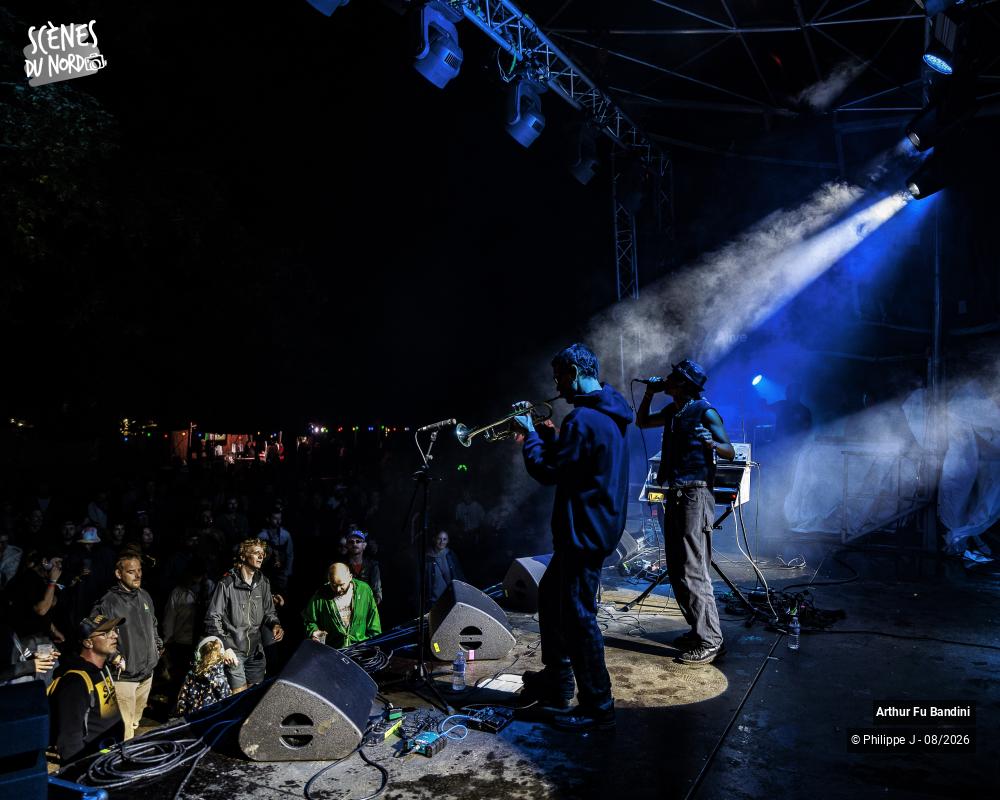 1/16 photos du spectacle Arthur Fu Bandini
