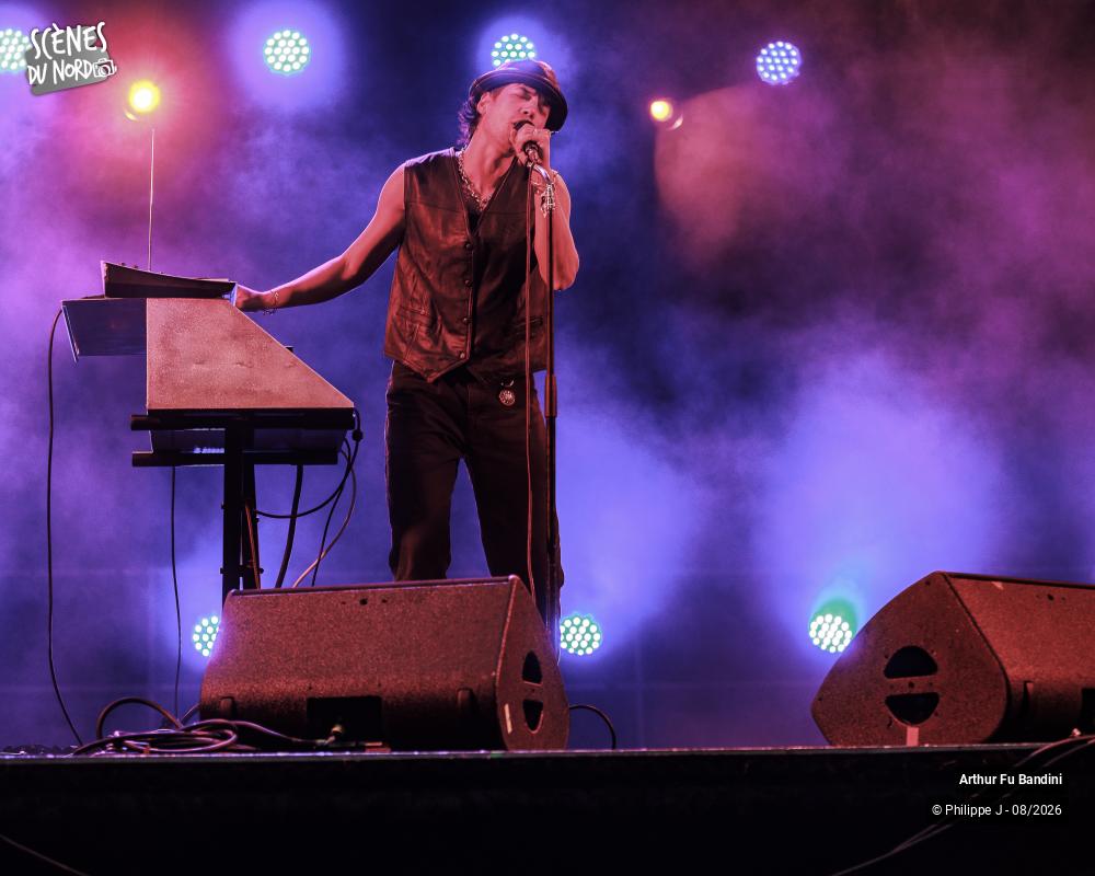 2/16 photos du spectacle Arthur Fu Bandini