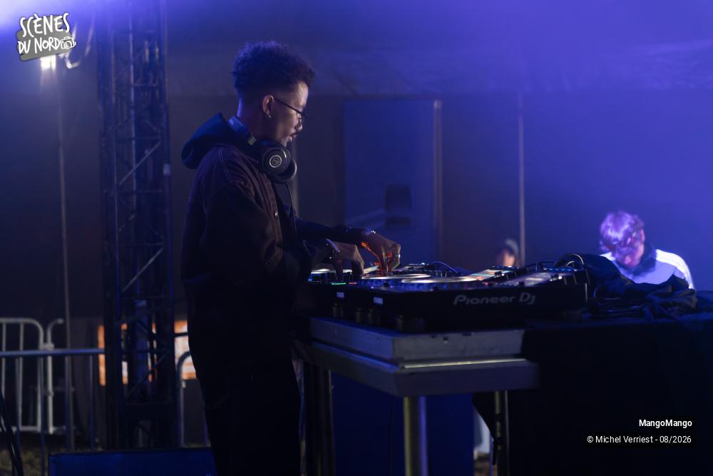 7/20 photos du spectacle MangoMango "scène électro" Hush festival