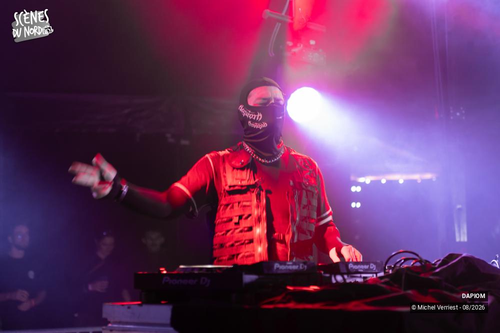 3/20 photos du spectacle DAPIOM "scène électro" Hush festival