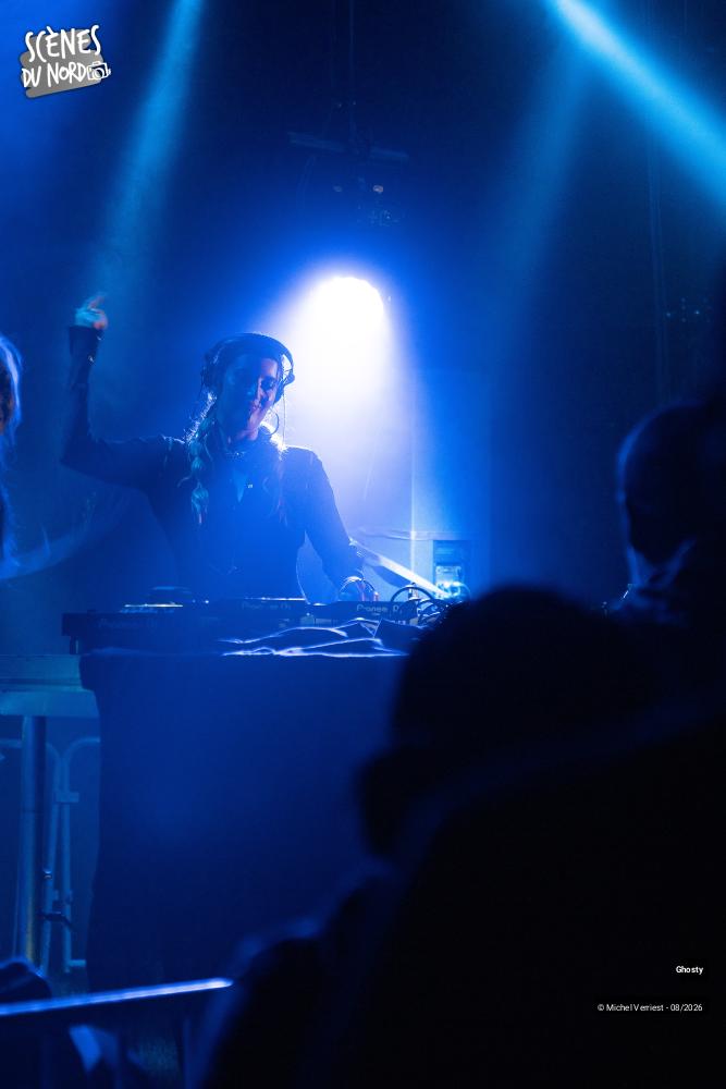 10/20 photos du spectacle Ghosty "scène électro" Hush festival