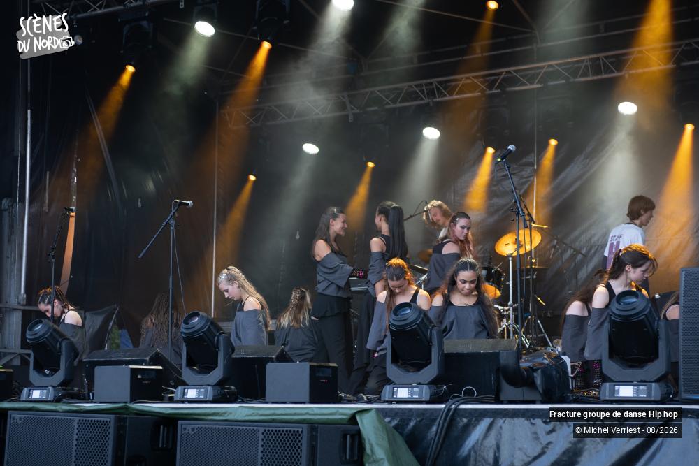 1/12 photos du spectacle Fracture "scène principale" Hush festival