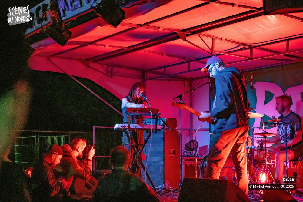 8/13 photos du spectacle DEÛLE au SLBFest