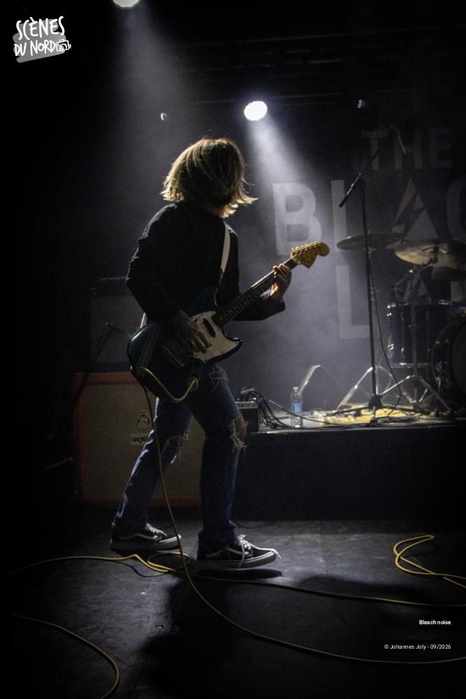 2/12 photos du spectacle Bleach noise