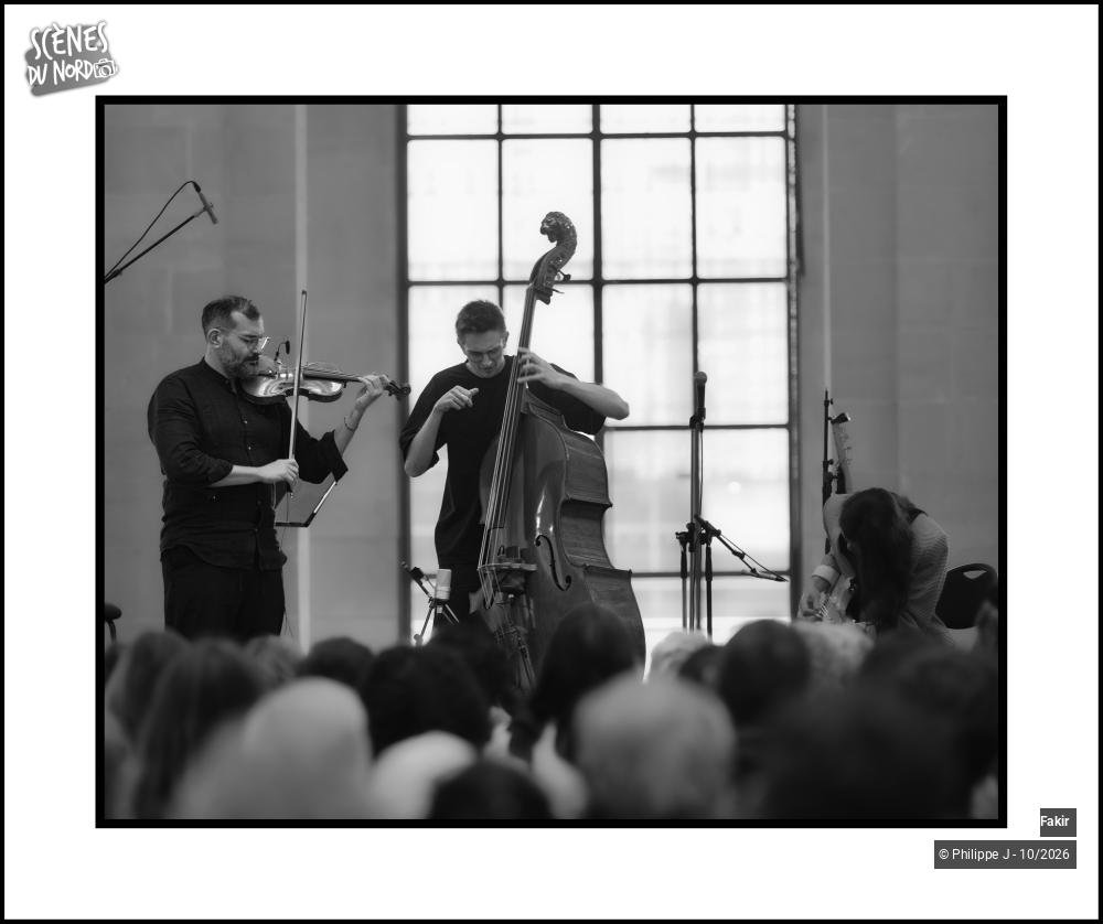 3/8 photos du spectacle Fakir