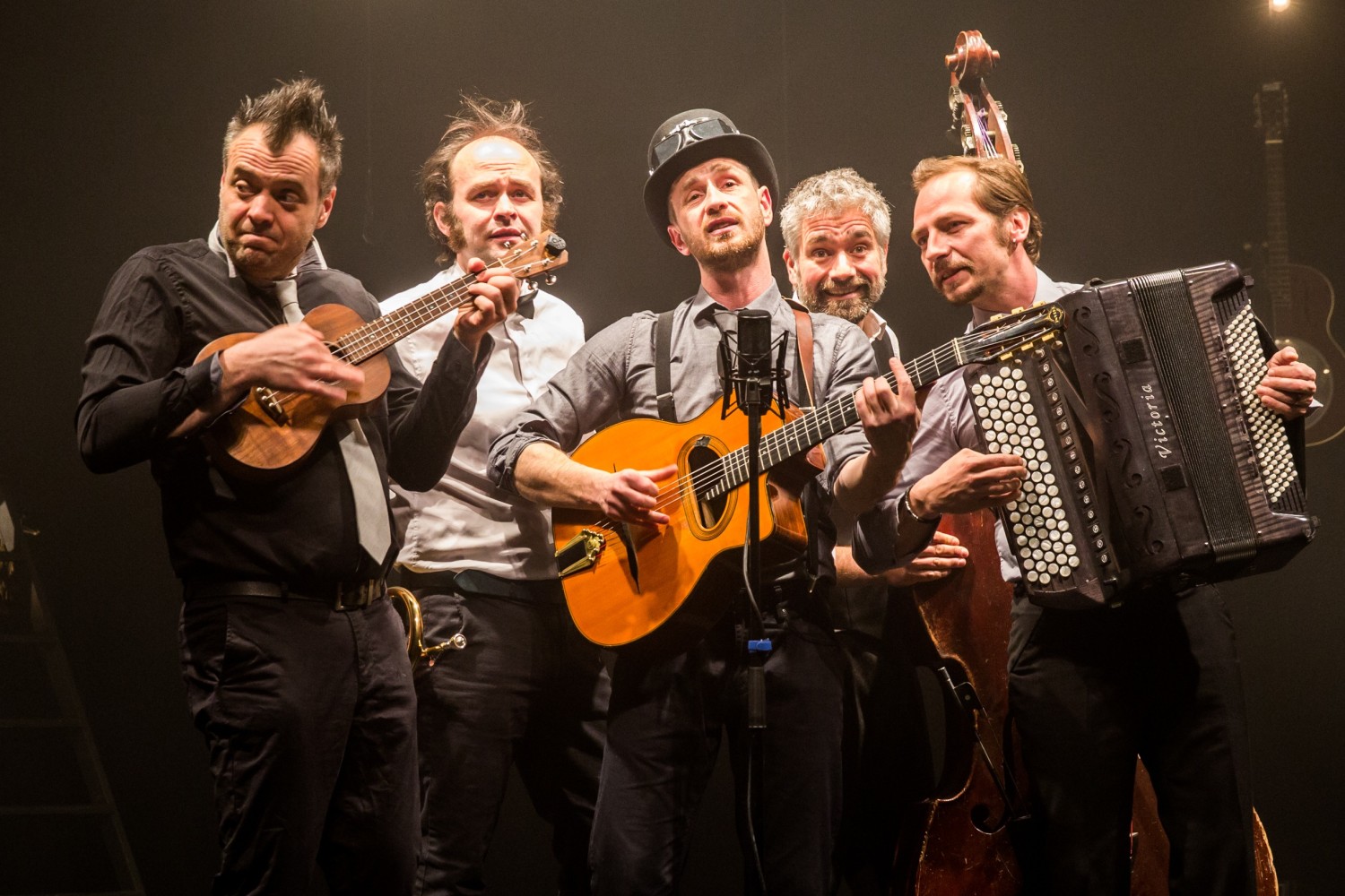 Les Fouteurs De Joie