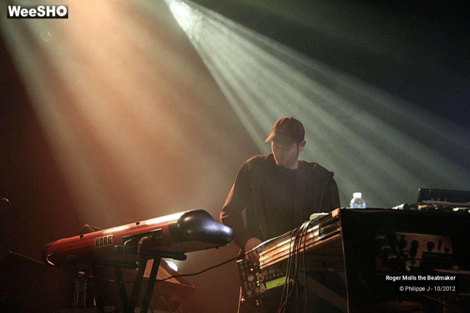 Roger Molls the Beatmaker
